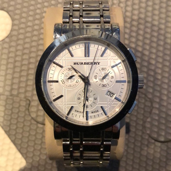 Burberry chronograph stainless steel men’s watch - Picture 2 of 3